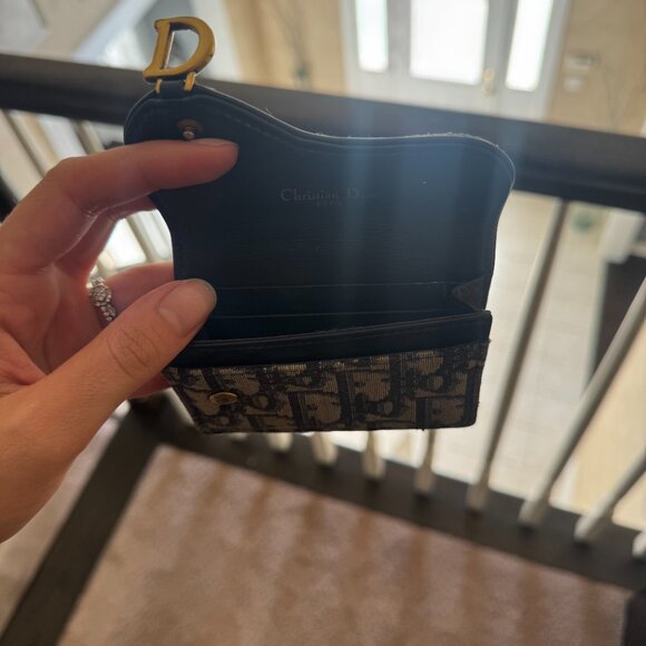 Saddle Bloom Card Holder - Picture 7 of 8